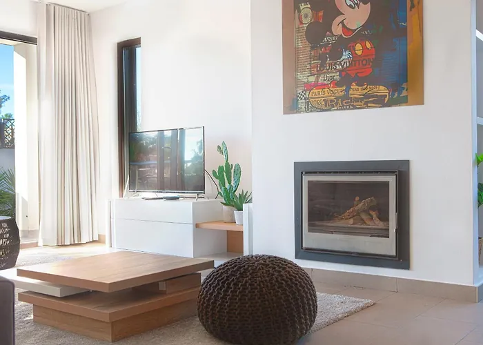 Villa Modern Close To Costabella Marbella